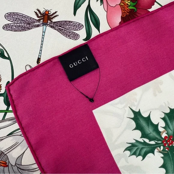 Authentic GUCCI Scarf - Picture 6 of 8